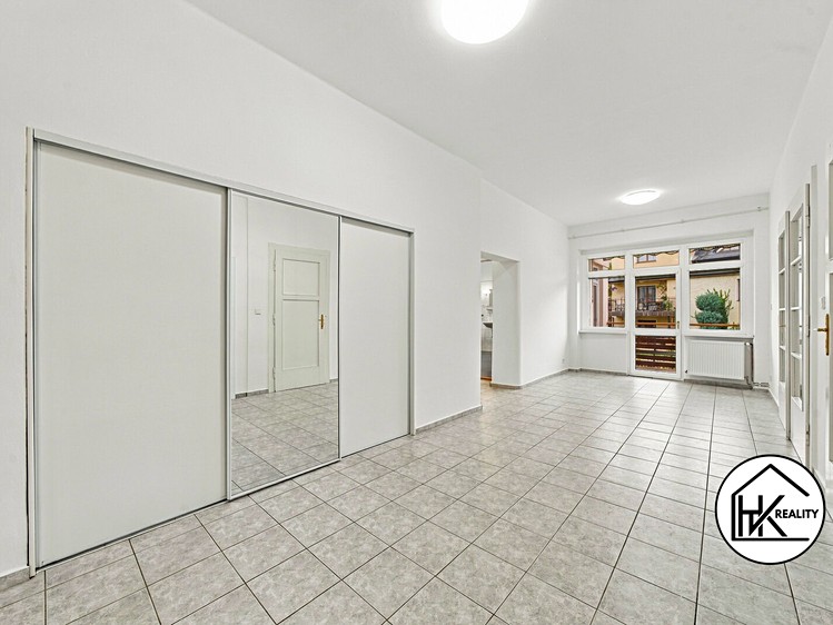 Квартира 3+1 в оренду, 152 м² (12 з 35)