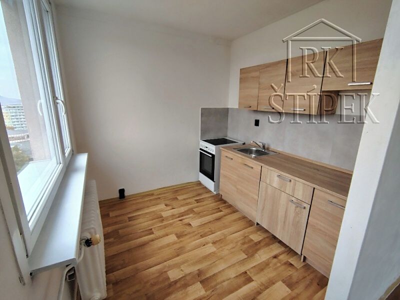 Pronájem bytu 3+1 70 m² – fotografie 3