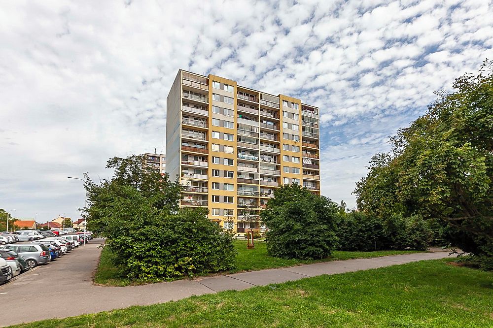 Prodej bytu 3+1 75 m², Praha – fotka 1 z 3