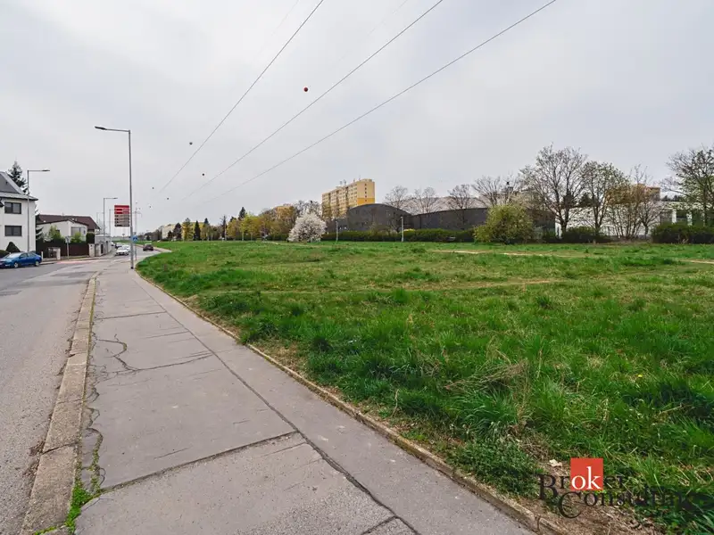 Prodej pozemku 322 m², Praha – náhled fotky 3