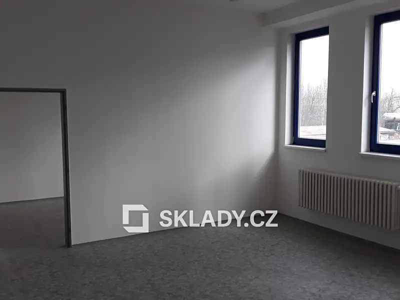 Pronájem skladového prostoru 35 m², Teplice – náhled fotky 2
