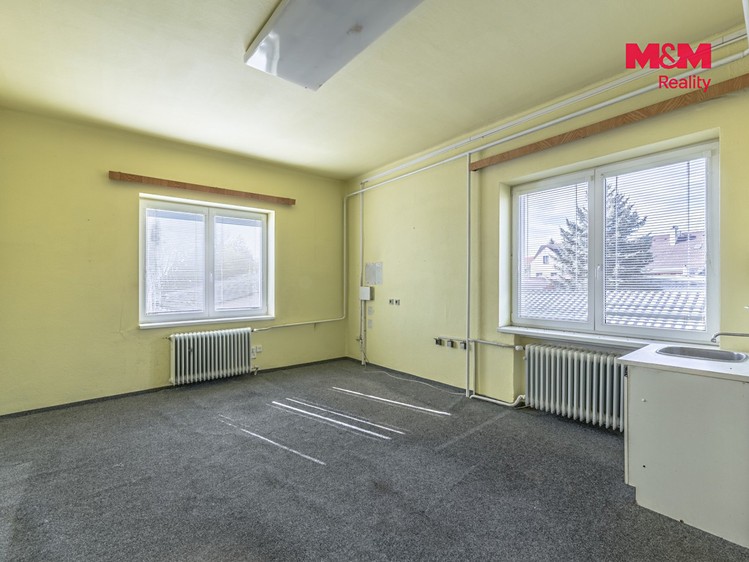 Комерційне приміщення на продаж, 1 350 м² (15 з 22)