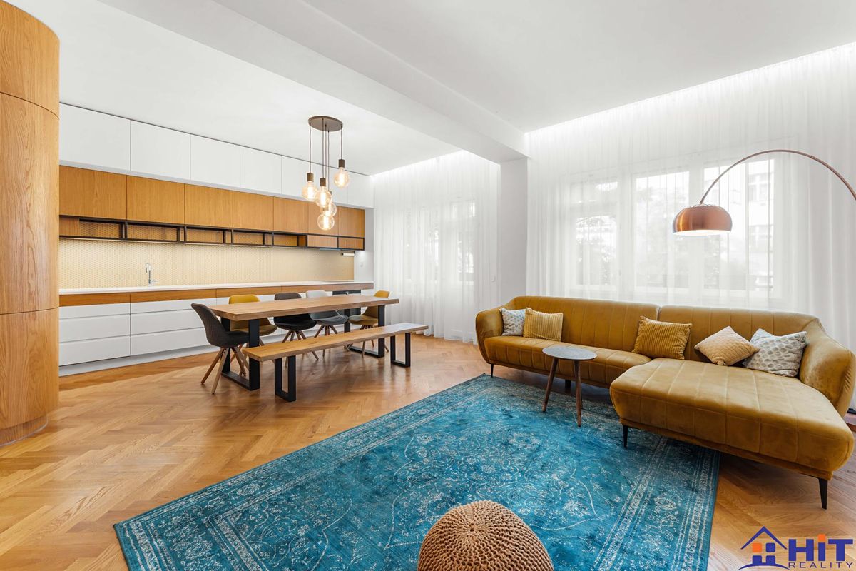 Pronájem bytu 3+kk 99 m², Praha – fotka 1 z 3