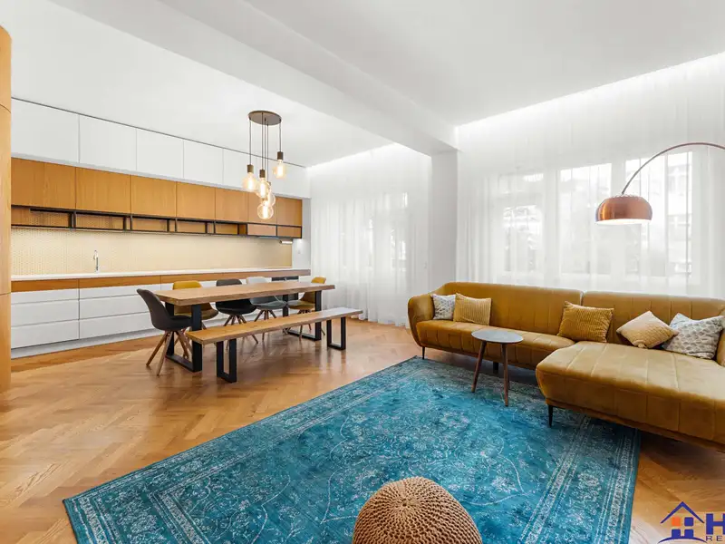 Pronájem bytu 3+kk 99 m², Praha – náhled fotky 1