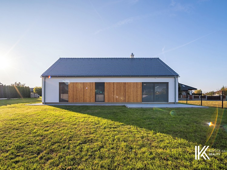 Будинок на продаж, 120 м² (3 з 58)