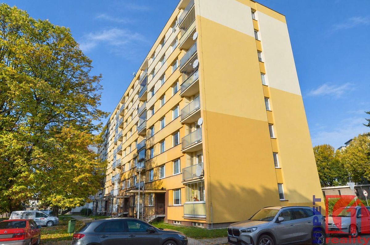 Prodej bytu 2+1 65 m², Trutnov – fotka 1 z 3