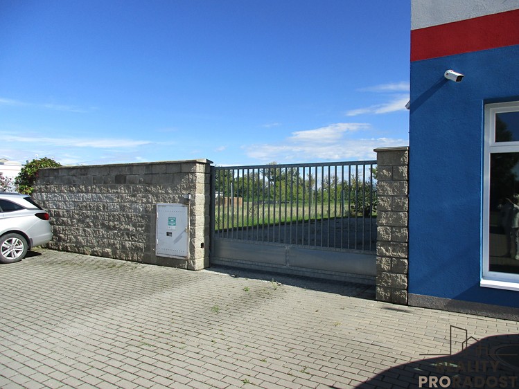 Pronájem komerčního prostoru, 105 m² (13 z 17)