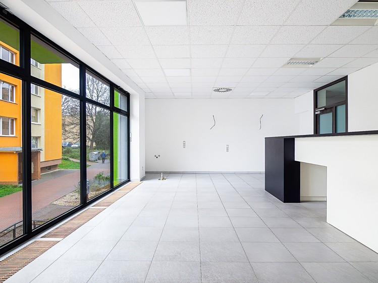 Gewerbefläche zur Miete, 71 m² (2 von 12)