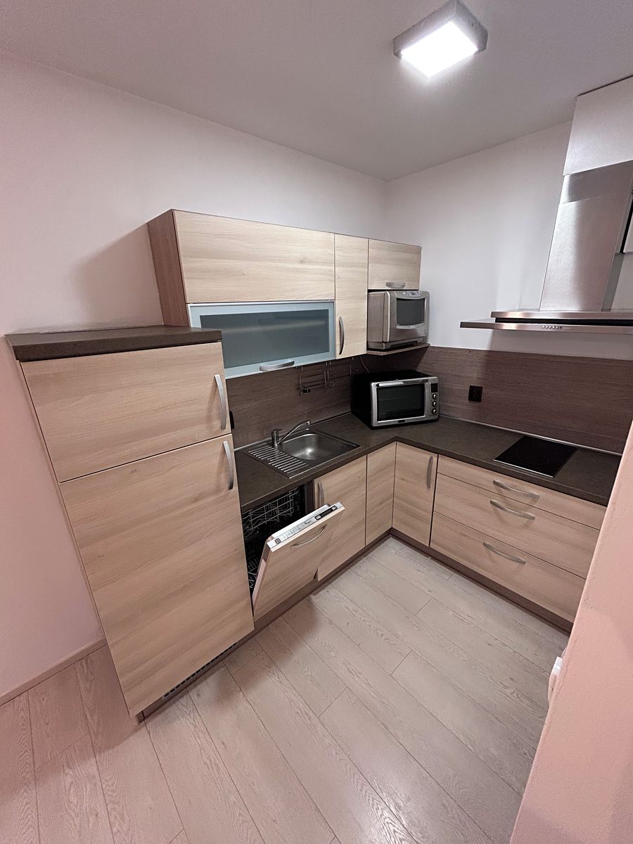 Pronájem bytu 2+kk 51 m², Praha – fotka 1 z 3