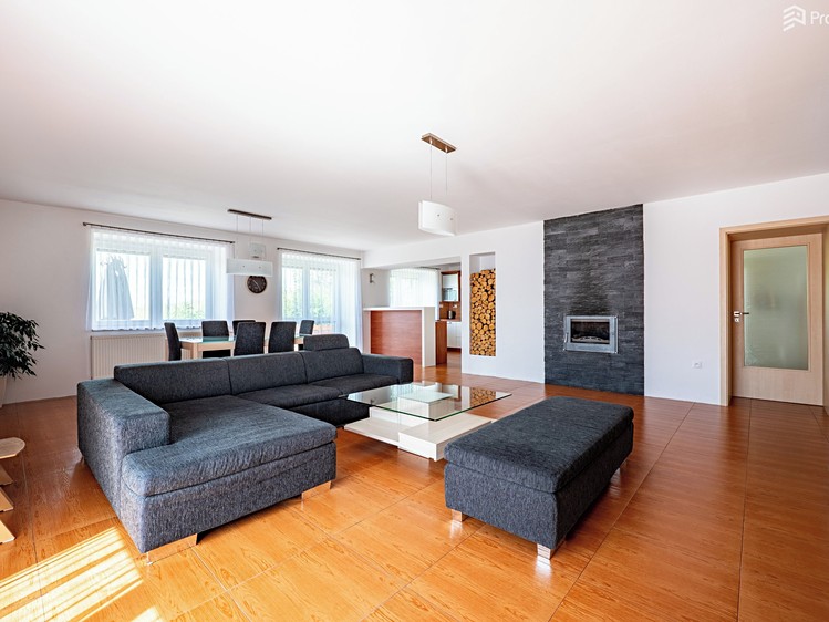 Prodej domu, 252 m² (6 z 42)