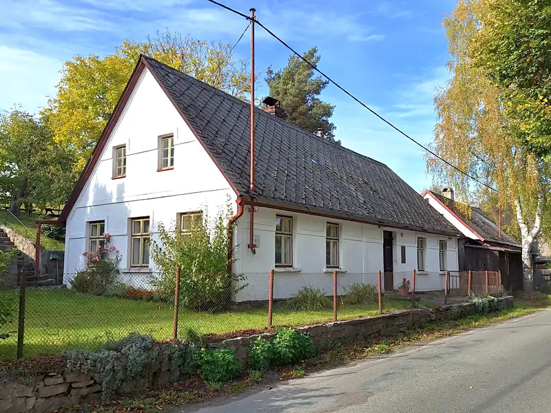 Prodej rodinného domu 90 m², pozemek 634 m², Červený Kostelec – náhled fotky 1