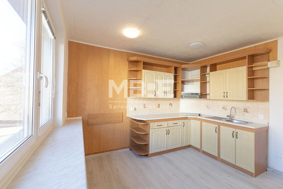 Pronájem bytu 2+1 58 m², Břidličná – fotka 1 z 3
