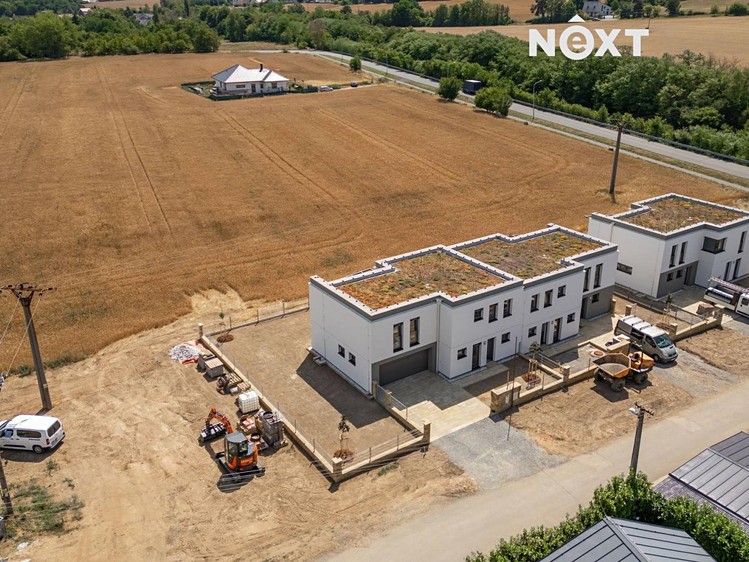 Будинок на продаж, 194 м² (3 з 26)
