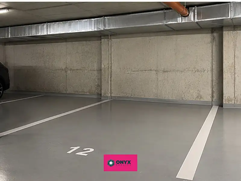 Prodej garážového stání 12 m², Šlapanice – náhled fotky 2