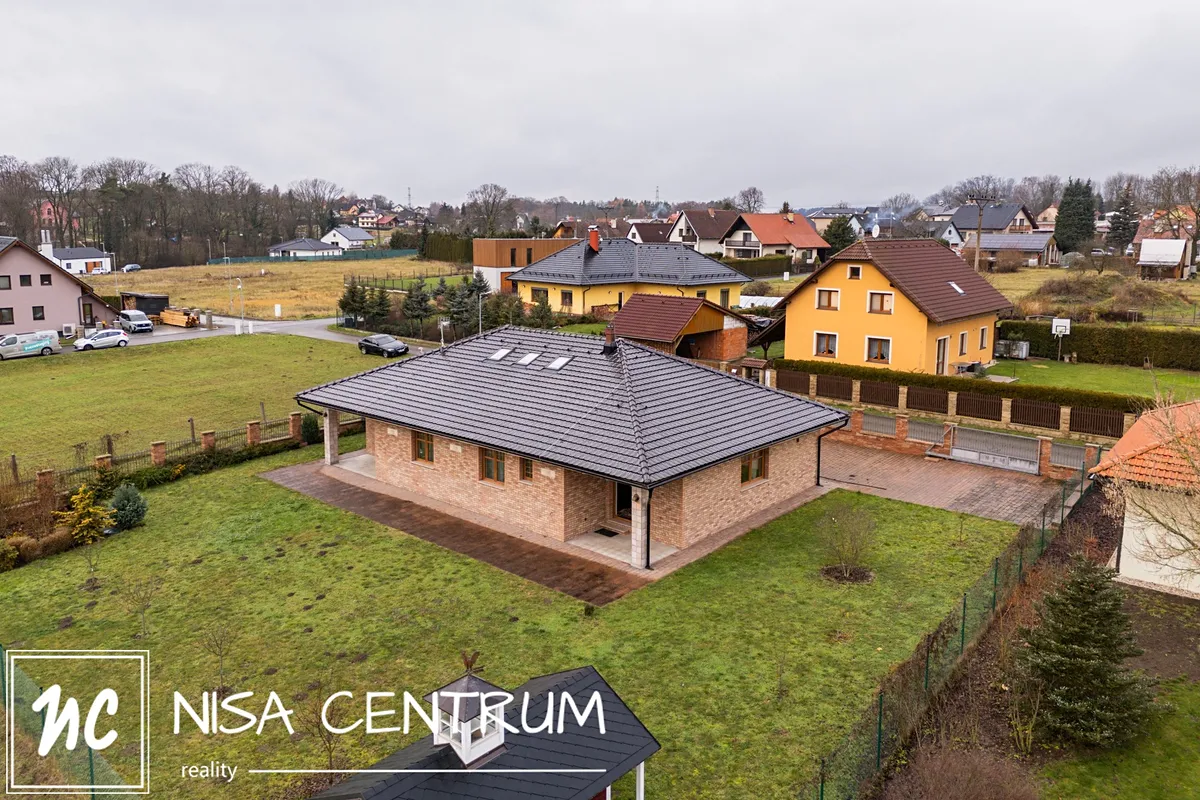 Prodej rodinného domu 190 m², pozemek 1073 m²