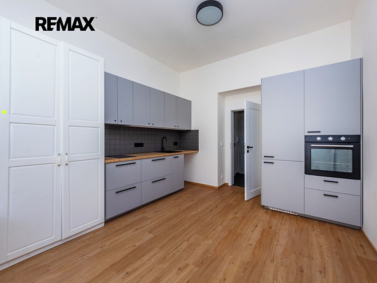 Квартира 1+kk в оренду, 26 м² (1 з 10)