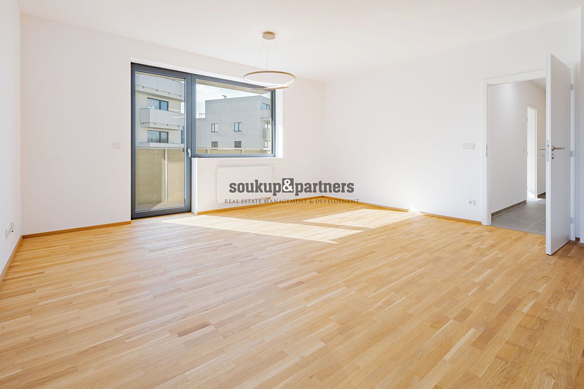 Pronájem bytu 2+kk 58 m² – fotografie 4