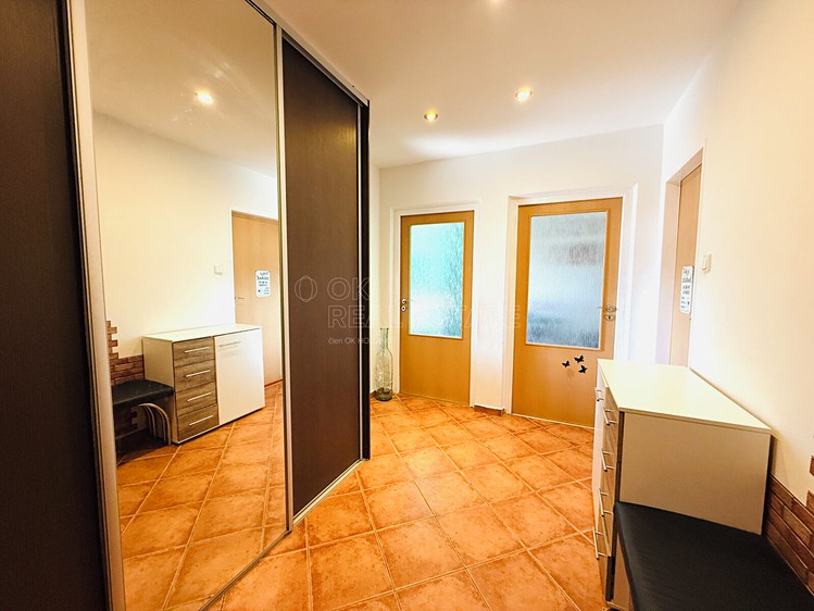 Квартира 3+1 на продаж, 76 м² (13 з 13)
