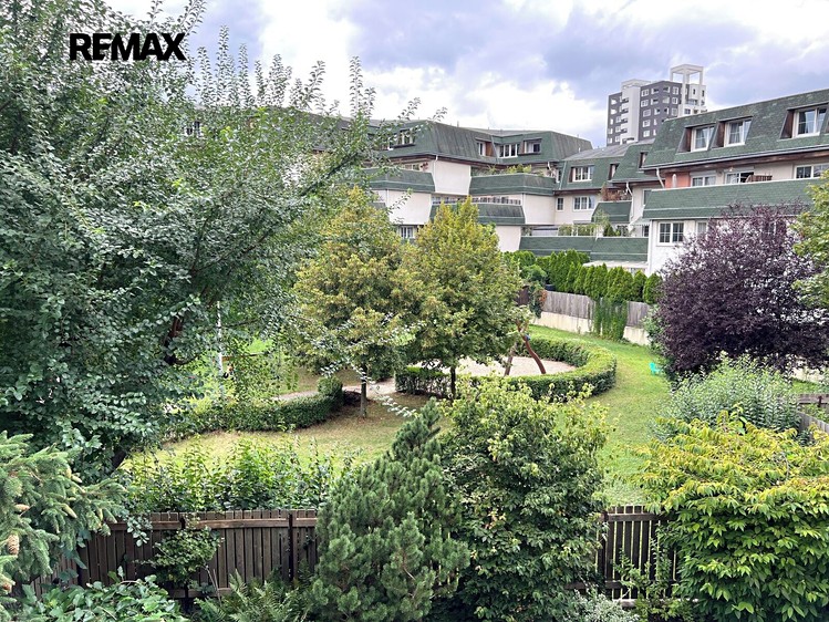 Квартира 4+kk в оренду, 140 м² (3 з 20)