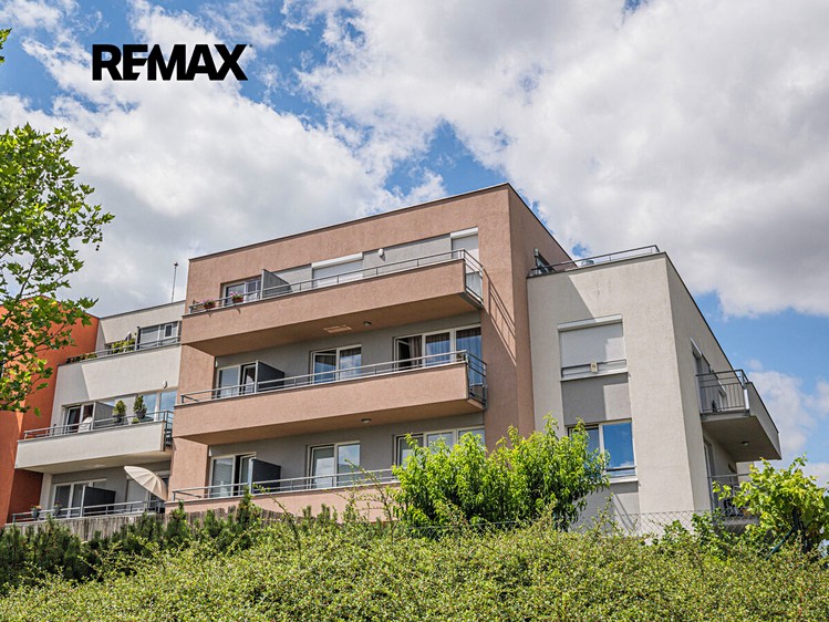 Квартира 2+kk на продаж, 73 м² (21 з 23)