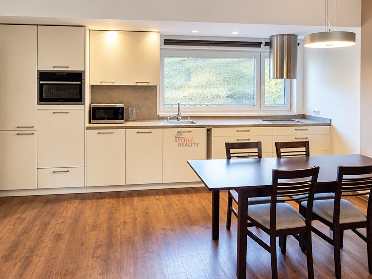 Haus zur Miete, 151 m² (4 von 19)