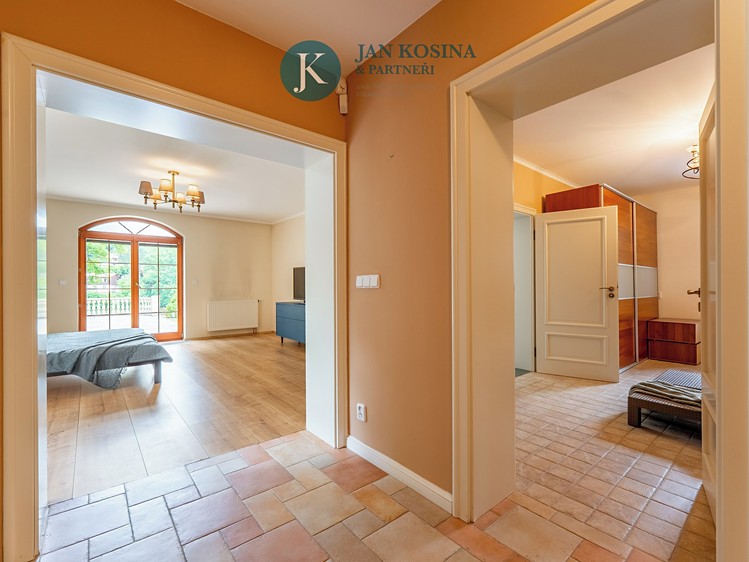 Prodej domu, 236 m² (32 z 60)