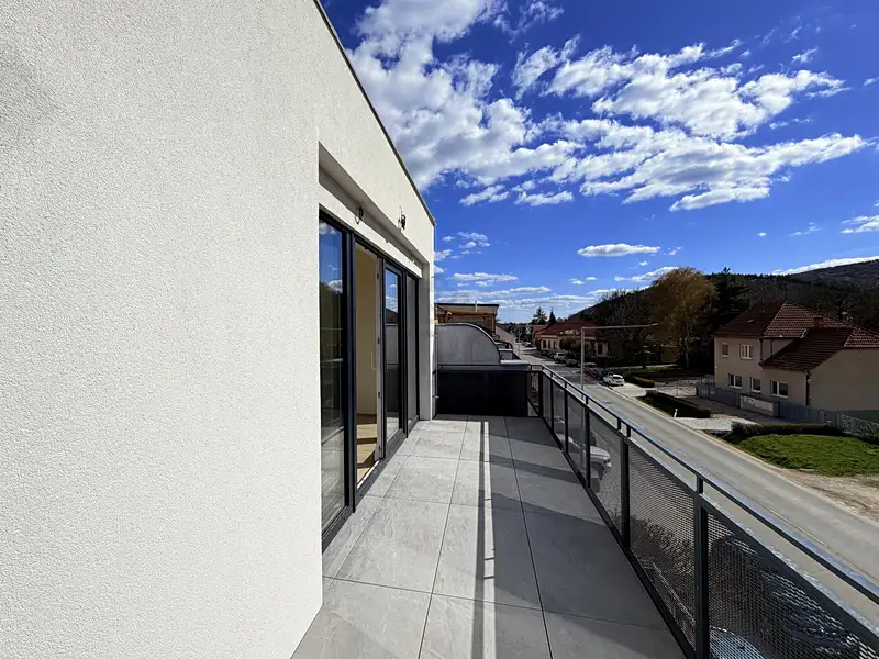 Prodej bytu 3+kk 86 m², Česká – náhled fotky 1
