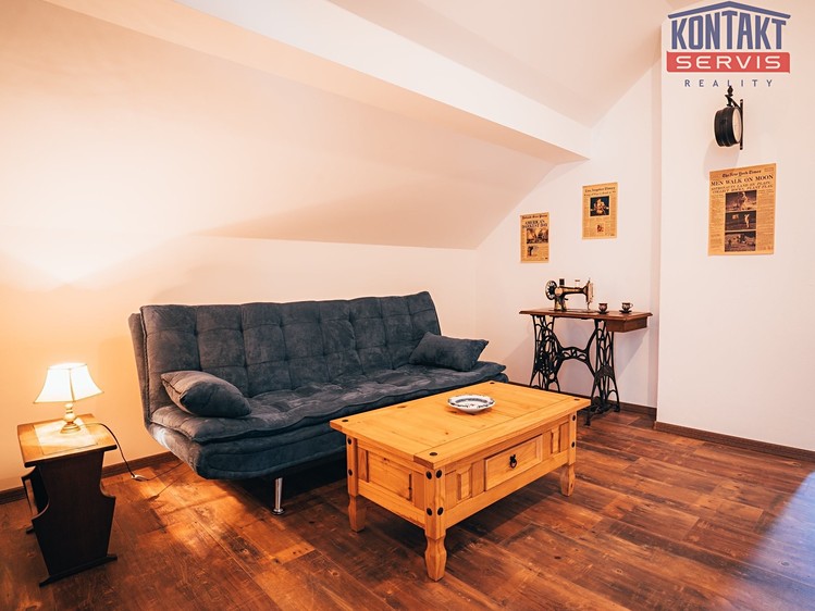 Pronájem domu, 247 m² (11 z 37)