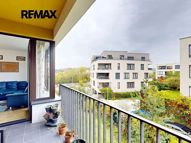 Prodej bytu 3+kk 68 m², Praha – náhled fotky 2