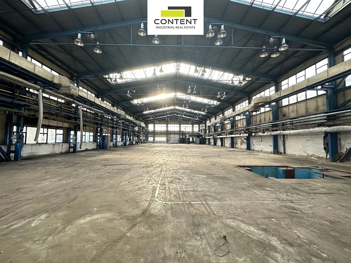 Pronájem výrobní haly, prostoru 2050 m²