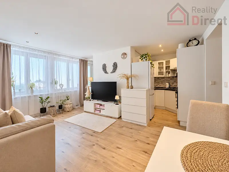 Prodej bytu 1+kk 40 m², Kosmonosy – náhled fotky 1
