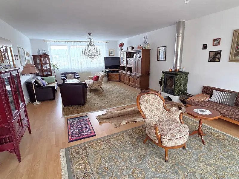 Prodej rodinného domu 187 m², pozemek 401 m², Kanice – náhled fotky 1