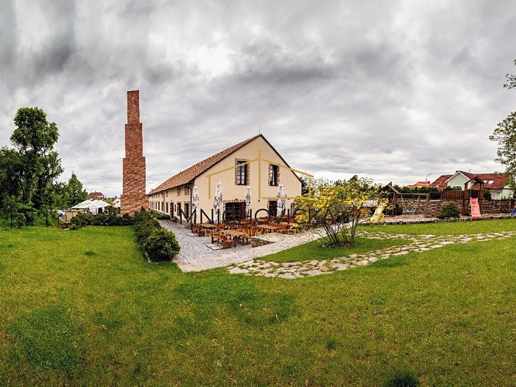 Prodej komerčního prostoru, 909 m² (12 z 19)