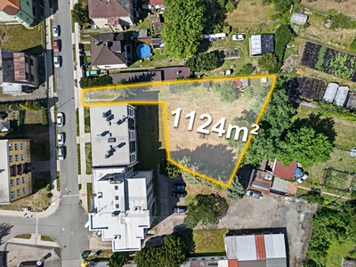 Prodej pozemku, 1 124 m² (2 z 7)