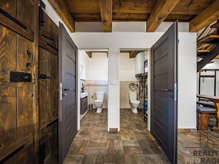 Prodej nemovitosti, 90 m² (13 z 30)