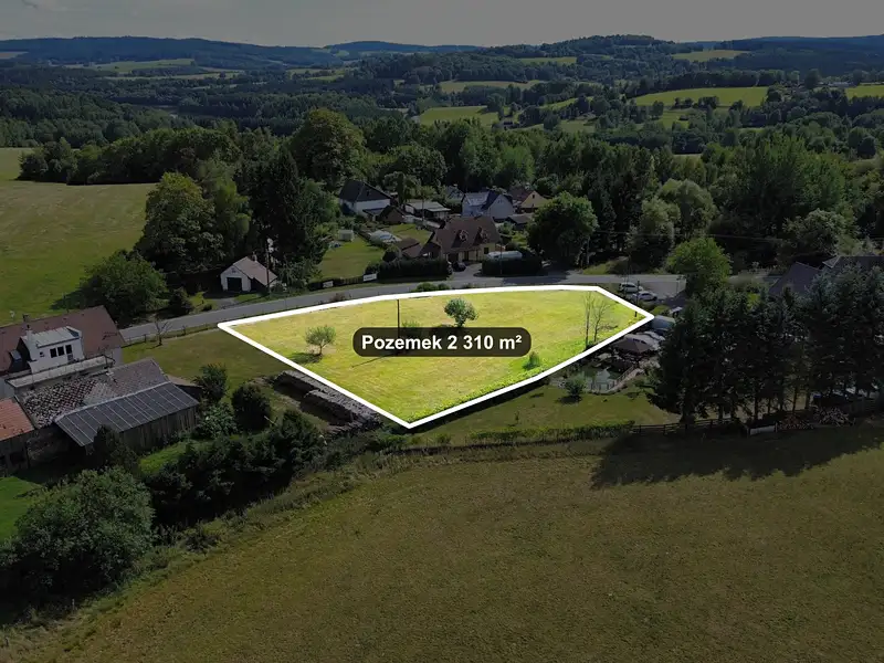 Prodej stavebního pozemku 2310 m², Halže – náhled fotky 1