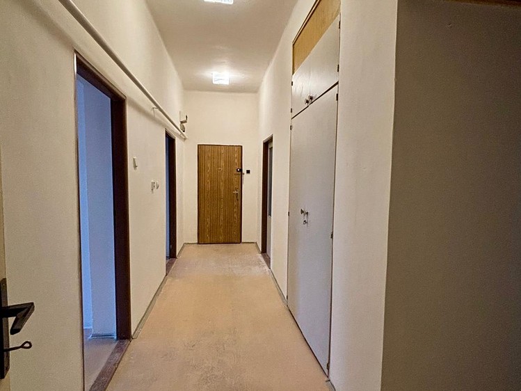 Квартира 3+1 в оренду, 84 м² (5 з 10)