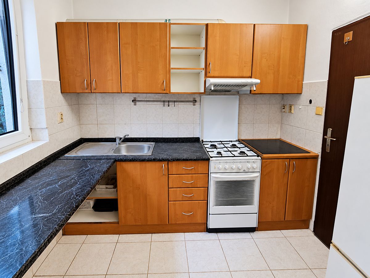 Pronájem bytu 1+kk 33 m²