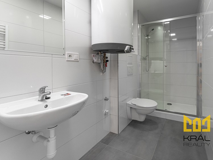 Квартира 2+kk в оренду, 49 м² (9 з 11)