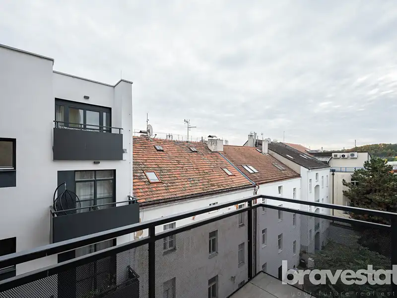 Prodej bytu 2+kk 56 m², Praha – náhled fotky 2