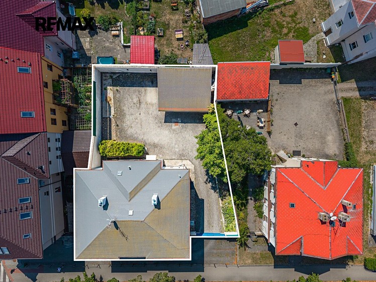 Комерційне приміщення на продаж, 400 м² (5 з 51)