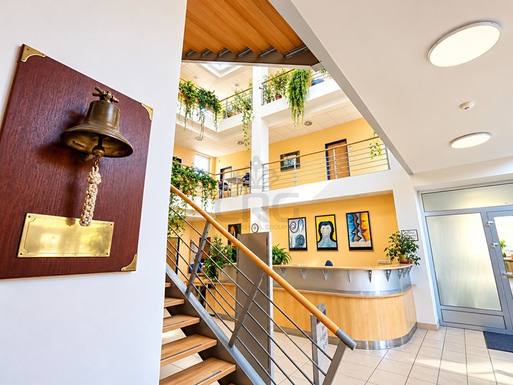Pronájem komerčního prostoru, 125 m² (46 z 59)