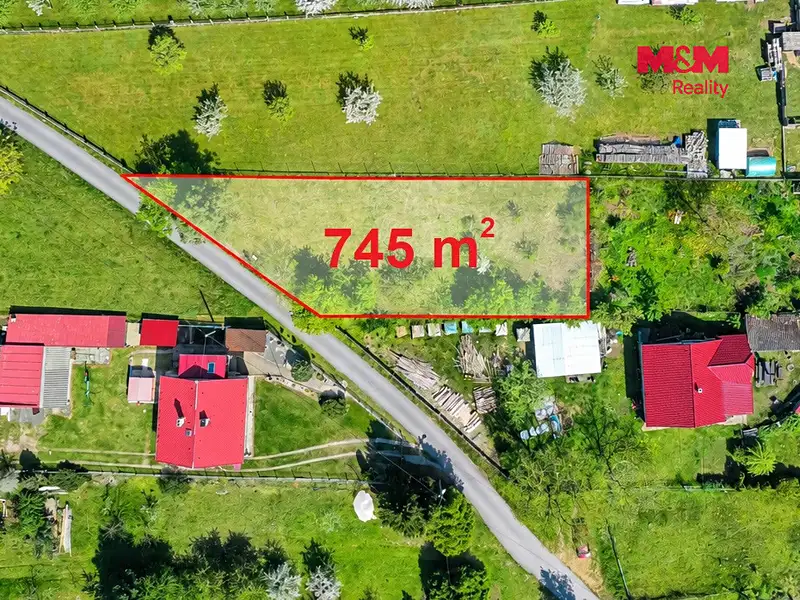 Prodej stavebního pozemku 745 m², Kvášňovice – náhled fotky 2