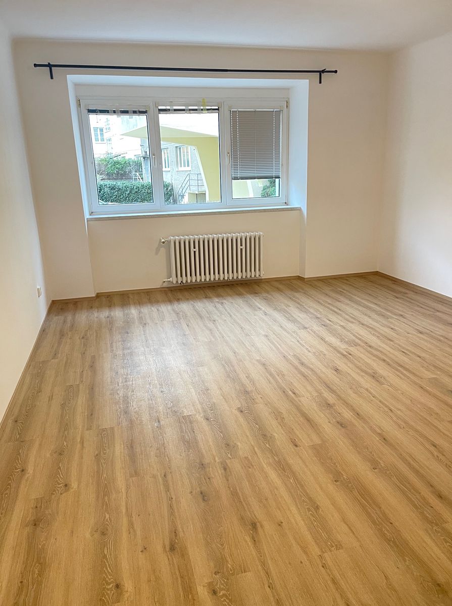 Pronájem bytu 2+kk 50 m², Praha – fotka 1 z 3