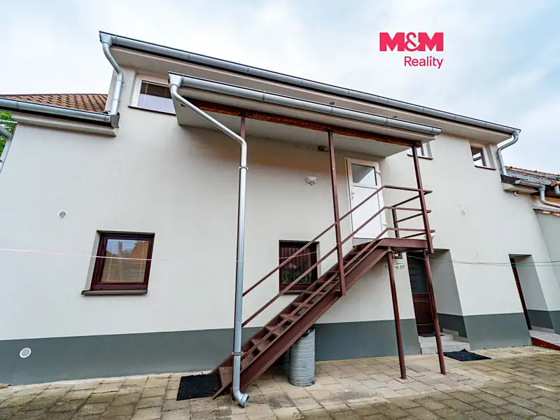 Pronájem rodinného domu 80 m², pozemek 395 m², Třebíč – náhled fotky 1