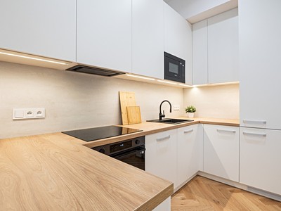 Pronájem bytu 2+kk, 49 m² (2 z 17)