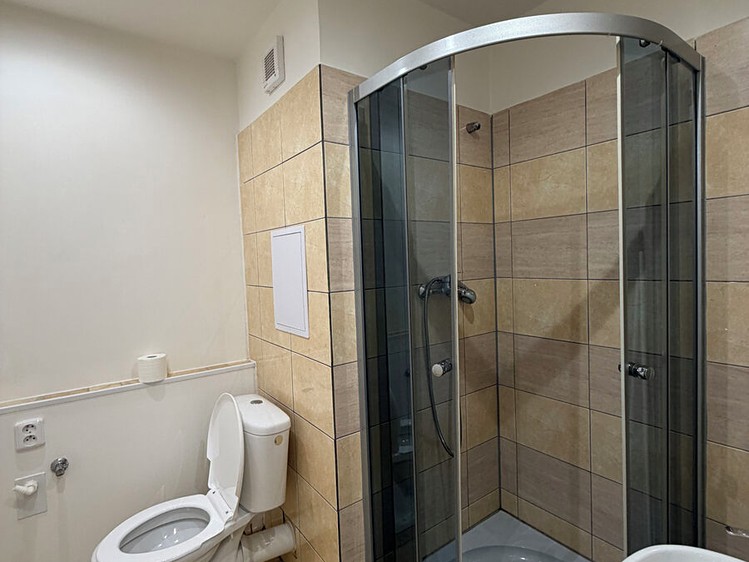 Pronájem bytu 1+kk, 26 m² (6 z 8)