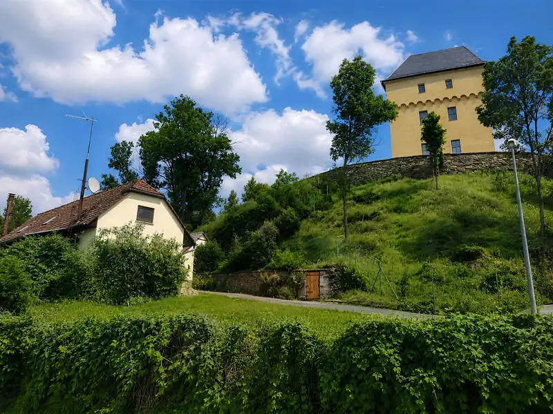 Prodej stavebního pozemku 426 m², Praha – náhled fotky 2