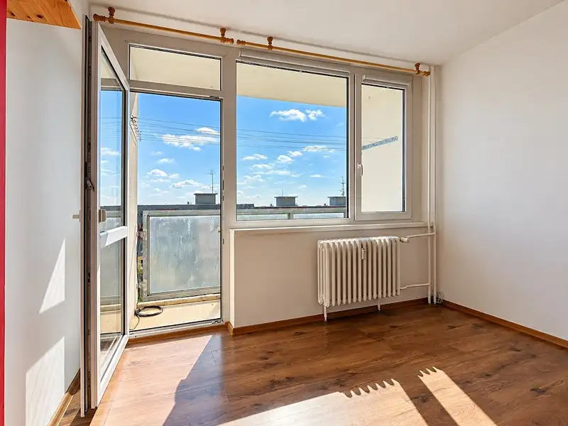 Prodej bytu 3+1 78 m², Jirkov – náhled fotky 2