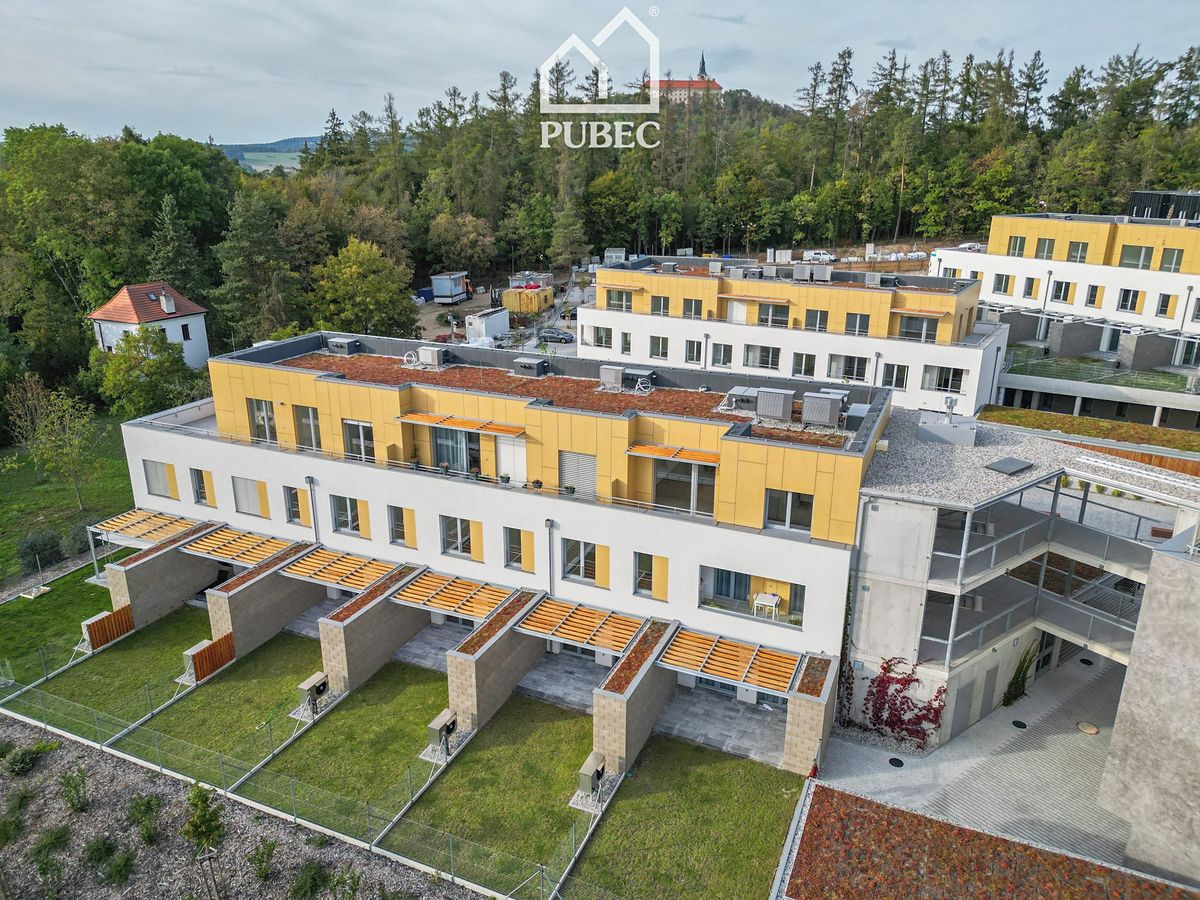 Pronájem bytu 2+kk 68 m²